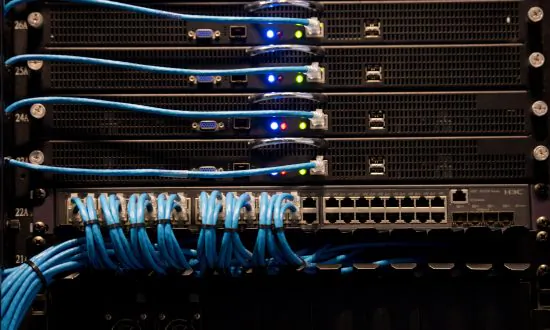 US Panel Warns Against Government Purchase of Chinese Tech