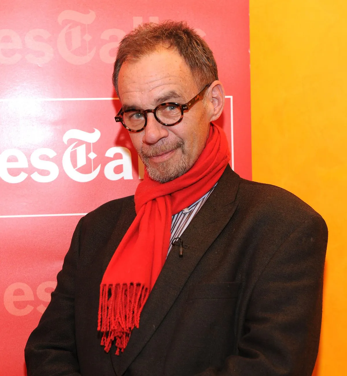 New York Times columnist David Carr attends an event at the New York Times headquarters building in Manhattan, on January 17, 2012. Carr passed away at the age of 58 Thursday evening.  (Photo by Jason Kempin/Getty Images)