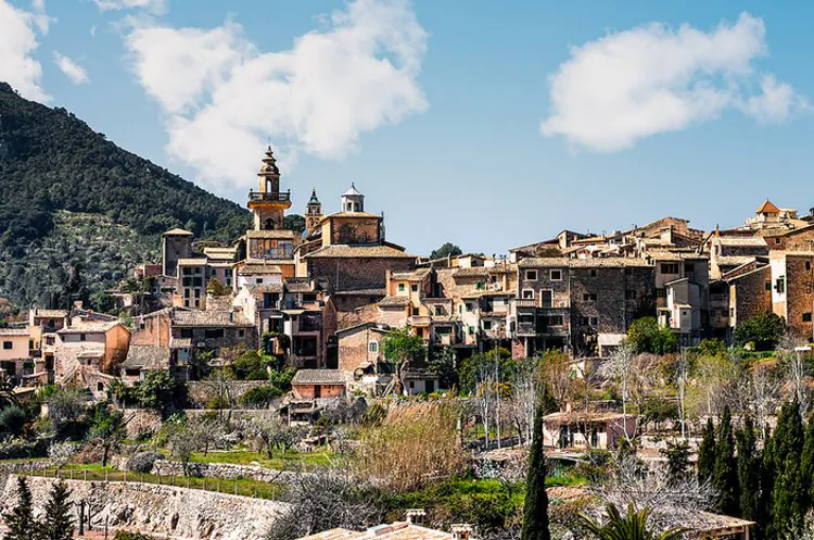Valldemossa via Creative Commons and Andrés Nieto Porras