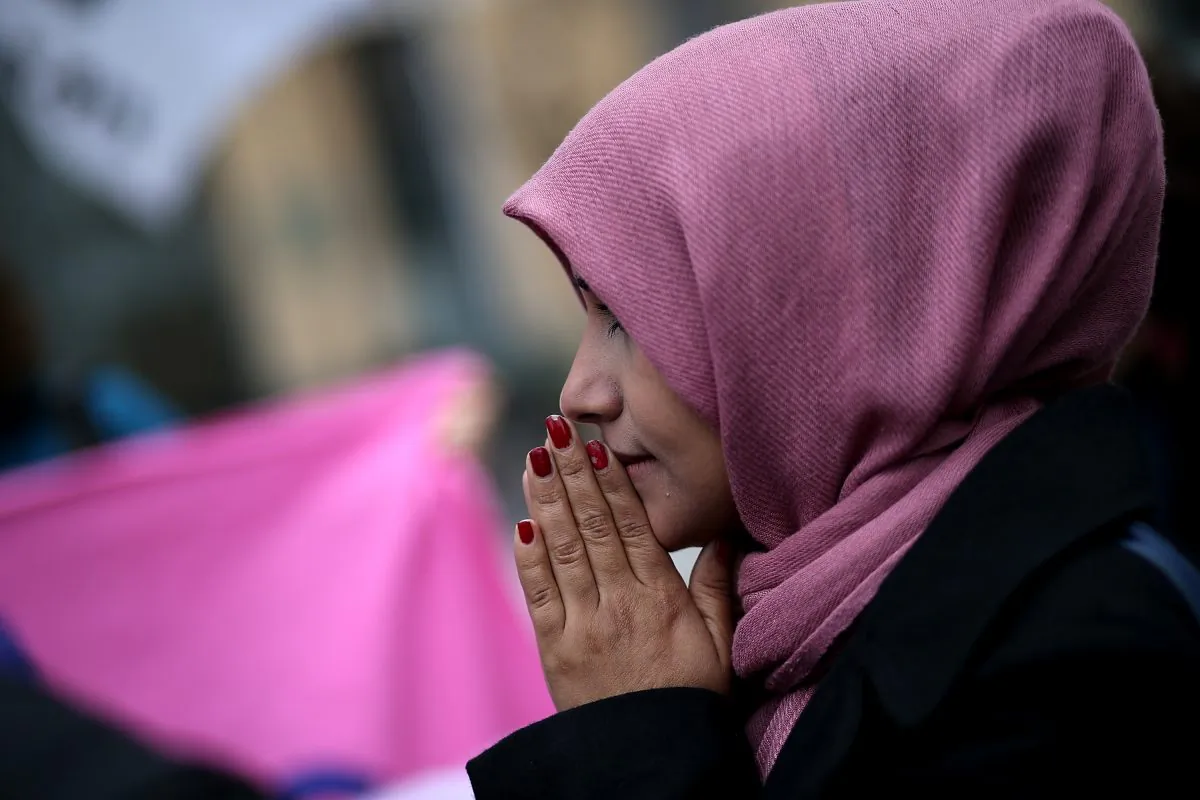 Naseen Kashfh looks on during a news conference in front of the Oakland Federal Building to speak out against a proposed military campaign against ISIS on February 17, 2015 in Oakland, California. (Justin Sullivan/Getty Images)