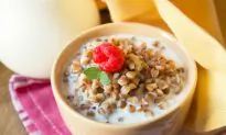 Whole Grains Are Better Than Rice and Corn Flour