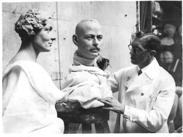 Bernard Tussaud, son of Marie Tussaud, finishes wax figures in1935. (Public Domain)