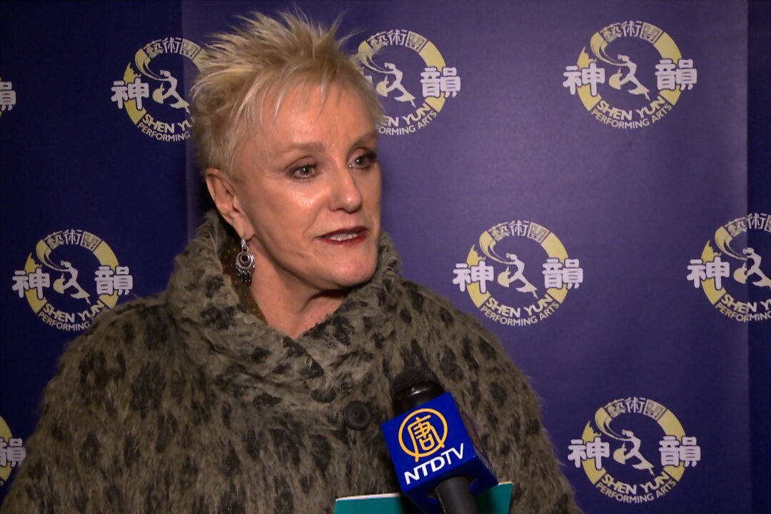 Cheryl Bader was captivated by Shen Yun's depiction of ancient Chinese culture at the Rochester Auditorium Theatre on Feb. 22, 2015. (NTD Television)