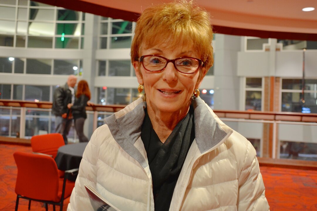 Attending Shen Yun, on March 3, in Appleton, Wisc., Jackie Schoenborn loved the philosophy she saw Shen Yun depict. (Peng Hui/Epoch Times)