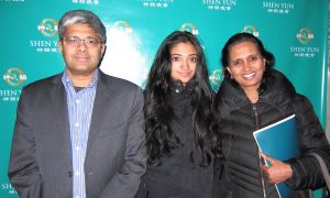 Shen Yun Satisfies the Soul, Entices the Senses