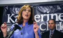 Congresswoman Urges FBI to Prosecute Gamergate