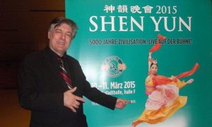 Vienna Salutes Shen Yun
