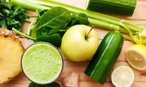 Green Detox Juice with Joe Cross
