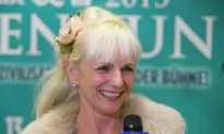 Ballet Teacher: ‘l feel refreshed and relaxed’ at Shen Yun
