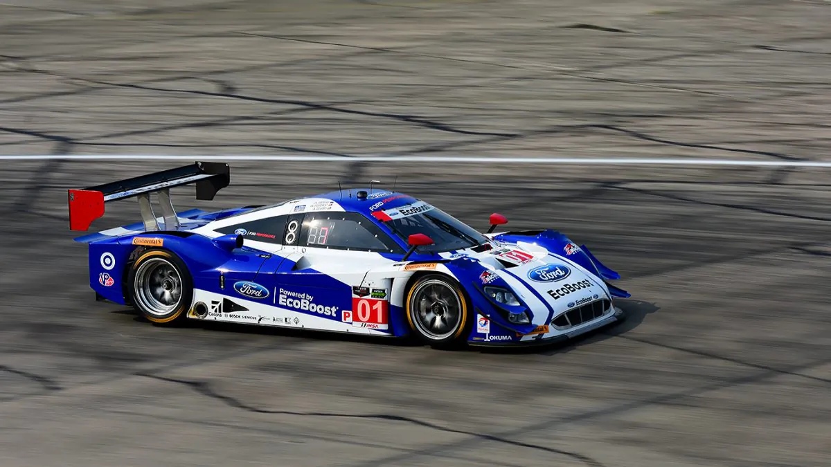 Scott Dixon in the #01 Ganassi Riley-Ford EcoBoost led the Tudor Championship 12 Hours of Sebring at the halfway point. (Bill Kent/Epoch Times)