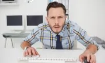 Why Our Eyes ‘Multitask’ Even If We Try to Focus