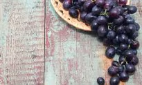 The Fruit That Protects Your Kidneys
