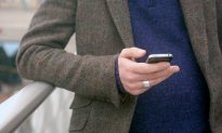 Federal Law Enforcement Agencies Can’t Track Employees Who ‘Sext’