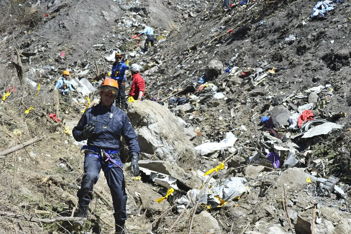 In this handout image provided by French Interior Ministry, the Rescue workers and gendarmerie continue their search operation near the site of the Germanwings plane crash near the French Alps on March 26, 2015 in La Seyne les Alpes, France. Germanwings flight 4U9525 from Barcelona to Duesseldorf  has crashed in Southern French Alps. All 150 passengers and crew are thought to have died. (Photo by Francis Pellier MI DICOM/Ministere de l'Interieur/Getty Images)