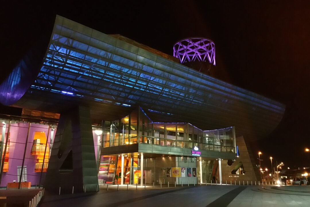 The Lowry Theatre, Salford Quays, Greater Manchester, hosted Shen Yun Performing Arts for the first time on March 31, 2015. (Simon Gross)