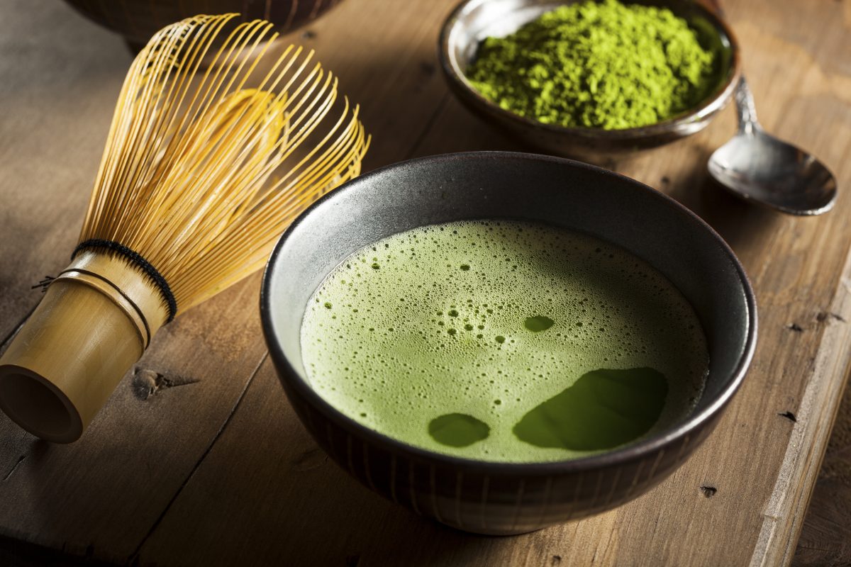 Green tea extract, matcha, and L-theanine can provide targeted nutrition to boost your physical and mental health. (Organic Green Matcha Tea via Thinkstock)