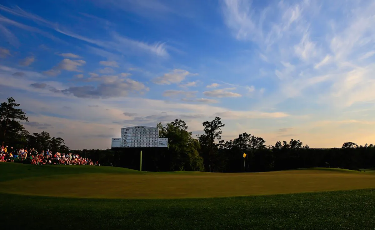 A general view of patrons at the 18th green during the second round of the 2014 Masters Tournament at Augusta National Golf Club on April 11, 2014 in Augusta, Georgia. (Rob Carr/Getty Images) 