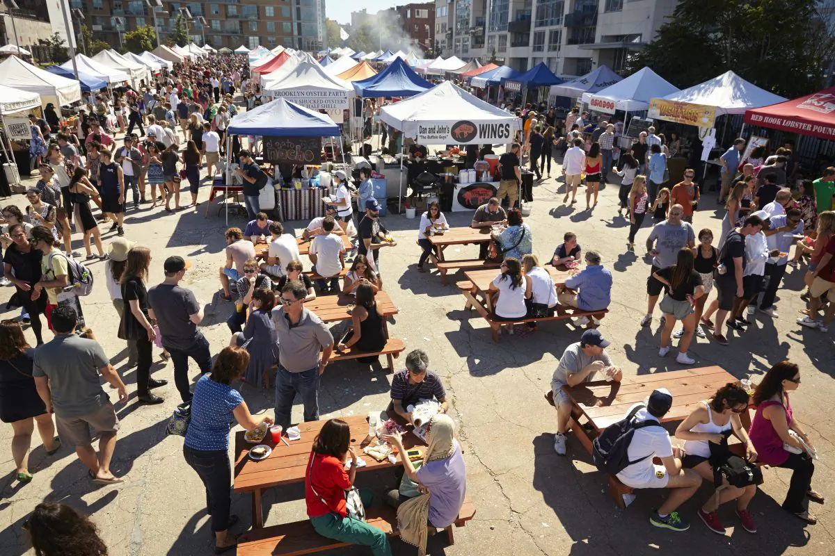 Smorgasburg crowd. (Smorgasburg/Jon von Pamer)