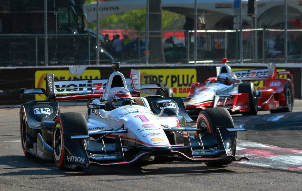 Chevrolet-powered Penske Racing drivers Will Power (1) and Juan Montoya (2) finished 1–2 at the IndyCar Firestone Grand Prix of St. Petersburg, Sunday, March 29, 2015. (Chris Jasurek/Epoch Times)