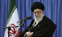 US Newspapers Report Another Iranian-American Held in Iran