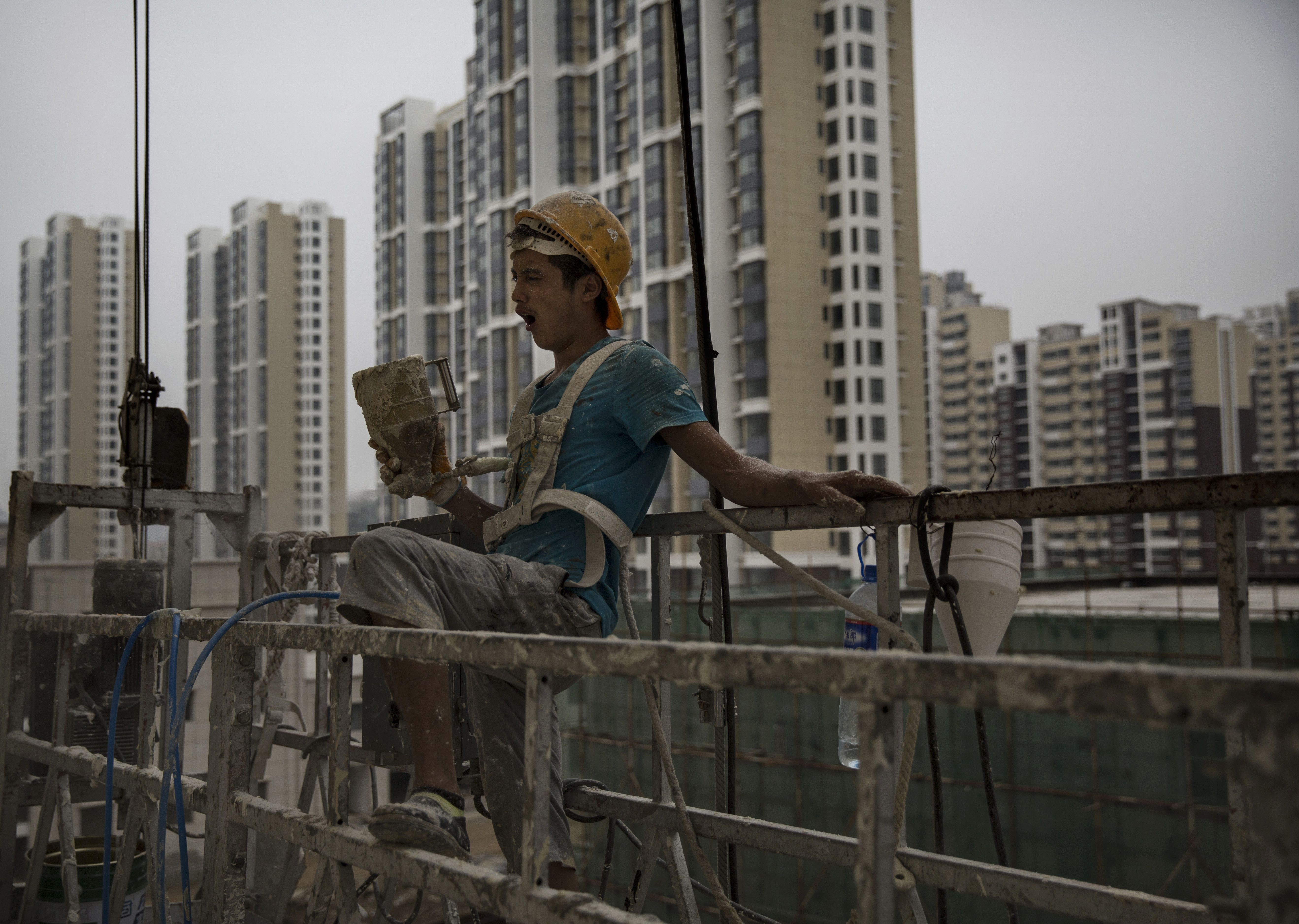 Property Prices Nosedive in Small China City, Compounding Fiscal Woes: Experts - Vimarsana News
