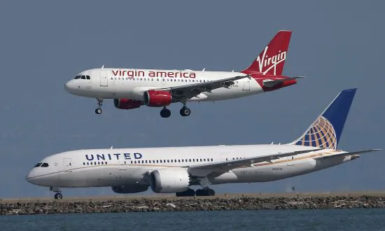 Airplane Passenger’s Suicide Note Stops Flight: ‘He Started Writing Extremely Fast’