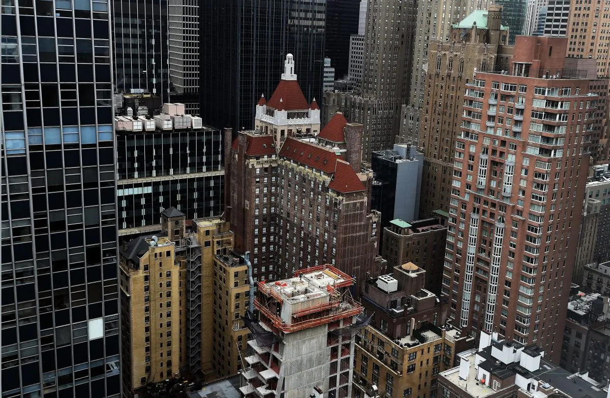 A highrise APARTMENT building under construction in New York on March 31, 2105. (Jewel Samad/AFP/Getty Images)