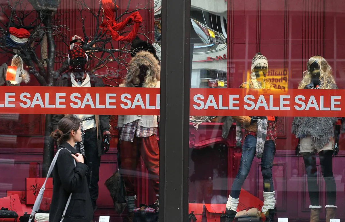 A pedestrian walks by an H&M window display on Dec. 14, 2010 in San Francisco, California.(Justin Sullivan/Getty Images)