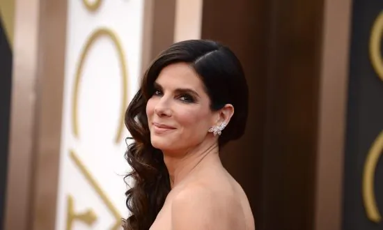 People: Sandra Bullock ‘Most Beautiful Woman’ of 2015 ( + video)
