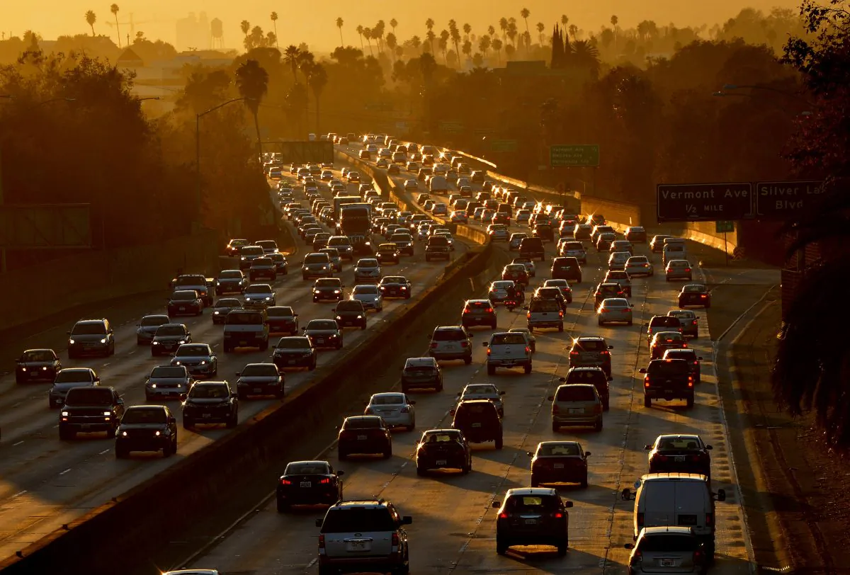 Heavy traffic clogs the 101 Freeway in Los Angeles on Aug. 29, 2014. (Mark Ralston/AFP/Getty Images)