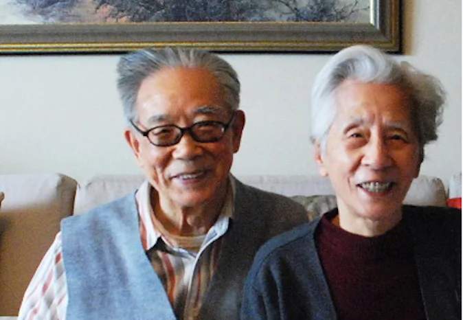 He Yanling (L) and his wife Song Zheng (R) in an undated photograph, identified as a “revolutionary couple” by People’s Daily. Mr. He recently spoke out on behalf of the persecuted spiritual practice Falun Gong. (Screenshot via people.com.cn)