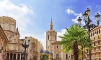 4 Must-Sees and Dos for the Ultimate Spanish Travel Bucket