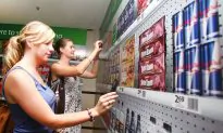 Grocery Shopping for the 21st Century: Man Versus Machine