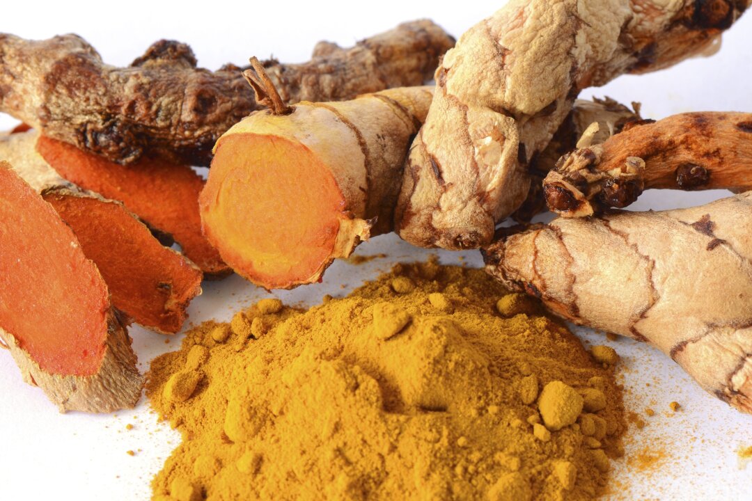 Turmeric is available as a powder or raw roots, but our bodies need help absorbing its medicinal constituents. (iStock/areeya_ann)