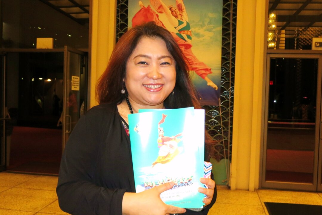 Radio Host Collen Ogura said her heart was touched after watching Shen Yun Performing Arts in Honolulu May 8. (Sally Sun/Epoch Times)