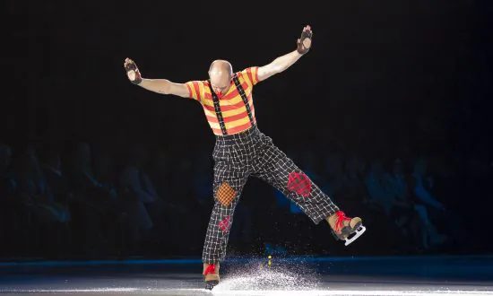 Stars on Ice Hits Toronto (Photo Gallery)