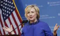 Clinton to Press for Early Voting Expansion in States