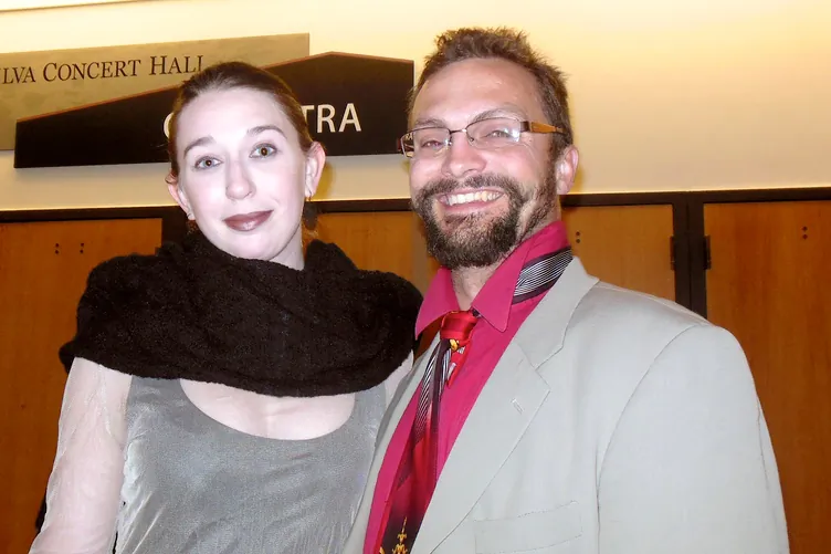 Anna Pearson (L) and Tracy Cooke (R) enjoy Shen Yun Performing Arts at the Hult Center for the Performing Arts on March 31, 2015. (Sherry Dong/Epoch Times)
