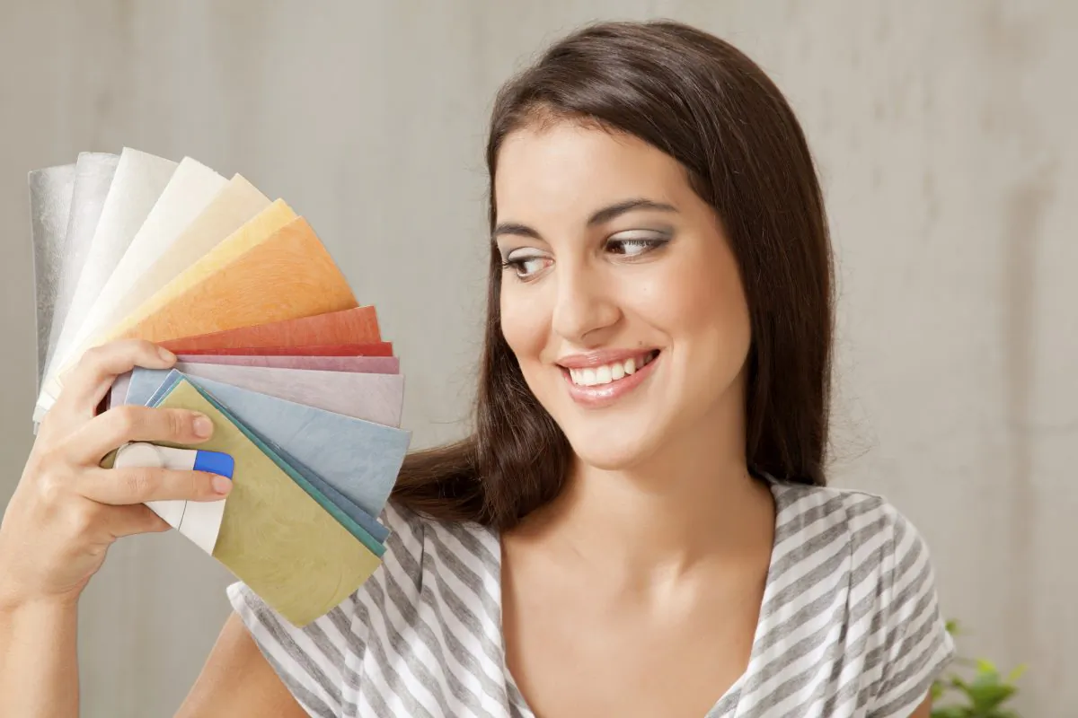 A trip to the hardware store's paint department can save you time and money when it comes to dressing and clothes shopping. (leaf/iStockphoto)