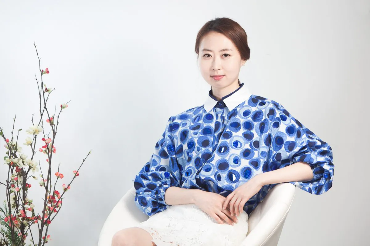 NTD Television producer and host Hyesoo Yoon in Chelsea, Manhattan, N.Y., on May 8, 2015. (Petr Svab/Epoch Times)