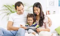 Do Bilingual Homes Raise Better Communicators?