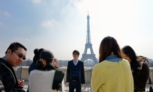 For Some Chinese Tourists, Bad Behavior Begins at Home