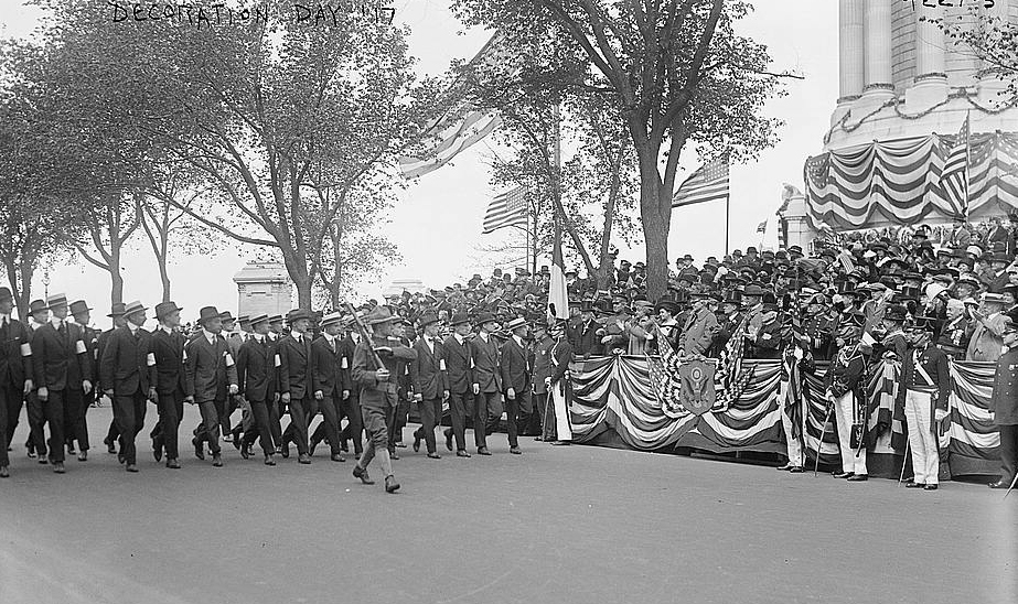 Decoration Day, 1917. Location unstated. (Library of Congress)