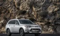 2015 Mitsubishi Outlander SE