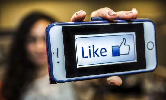 Facebook: Find and Block All the Companies Tracking Your Profile