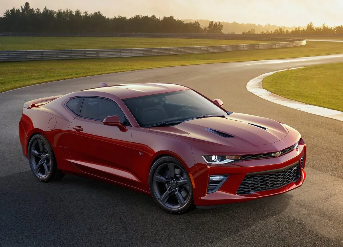 2016 Chevrolet Camaro (Courtesy of NetCarShow.com)