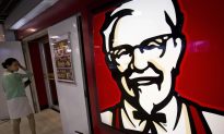 Woman Claims Her KFC Chicken Was a Greenish Color