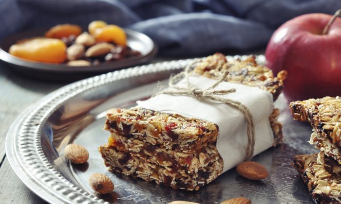 Recipe: Yummy Banana Oat Bars