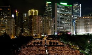 In Hong Kong, Tens of Thousands Remember Tiananmen Massacre