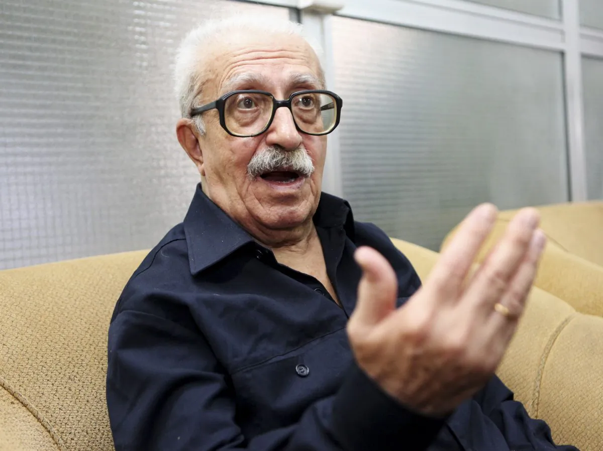 In this Sept. 5, 2010 file photo, Tariq Aziz, Saddam Hussein's long time foreign minister, speaks to the Associated Press in Baghdad, Iraq. Officials say Aziz has died in a hospital in southern Iraq on Friday, June 5, 2015. (AP Photo/Hadi Mizban, File)